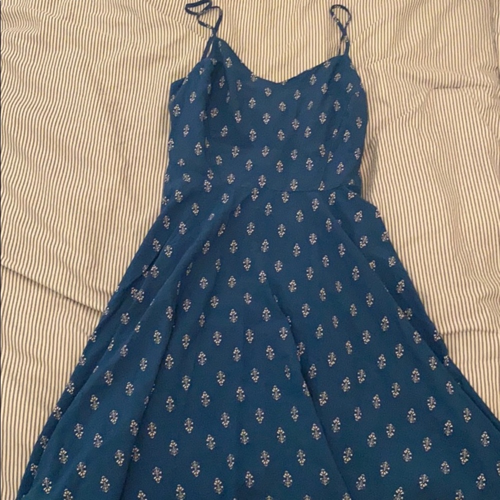 Flowy blue flower dress BRAND NEW